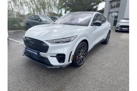 FORD - Mustang Mach-E