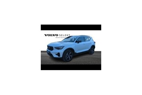 VOLVO - XC40