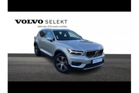 VOLVO - XC40