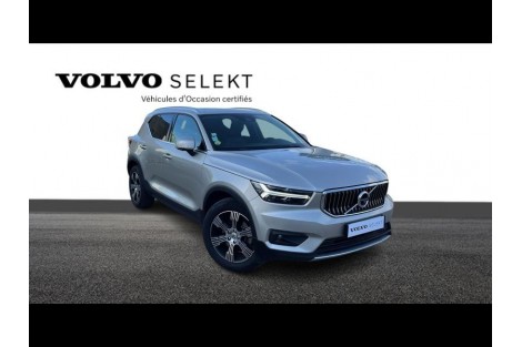 VOLVO - XC40