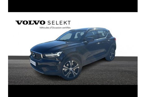 VOLVO - XC40