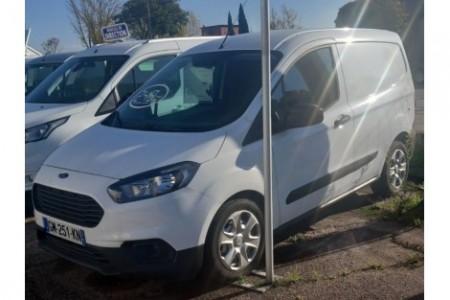 FORD - TRANSIT COURIER