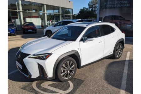 LEXUS - UX