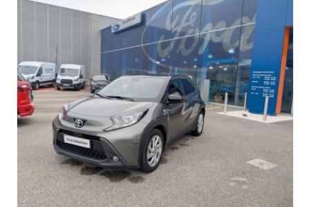 TOYOTA - Aygo X